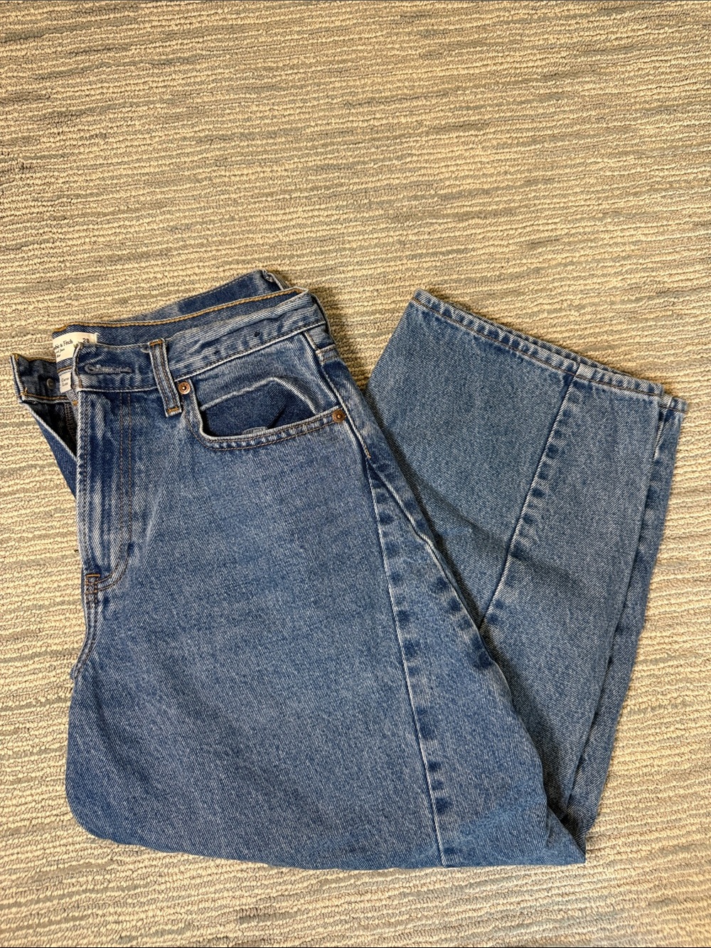 Abercrombie & Fitch Classic Blue Barrel Jeans